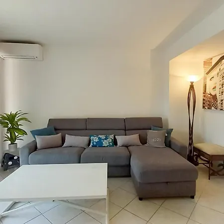 Apartment Le Fragonard *
